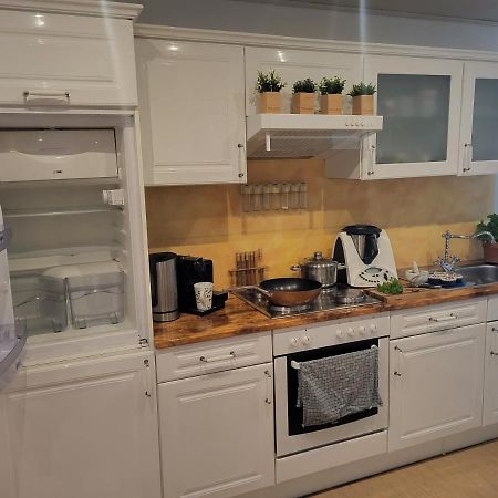 Ferienwohnung Fuer 4 Personen Mit Schnellem Wlan, Glasfaser, Tv Paket Beilstein  Exterior foto