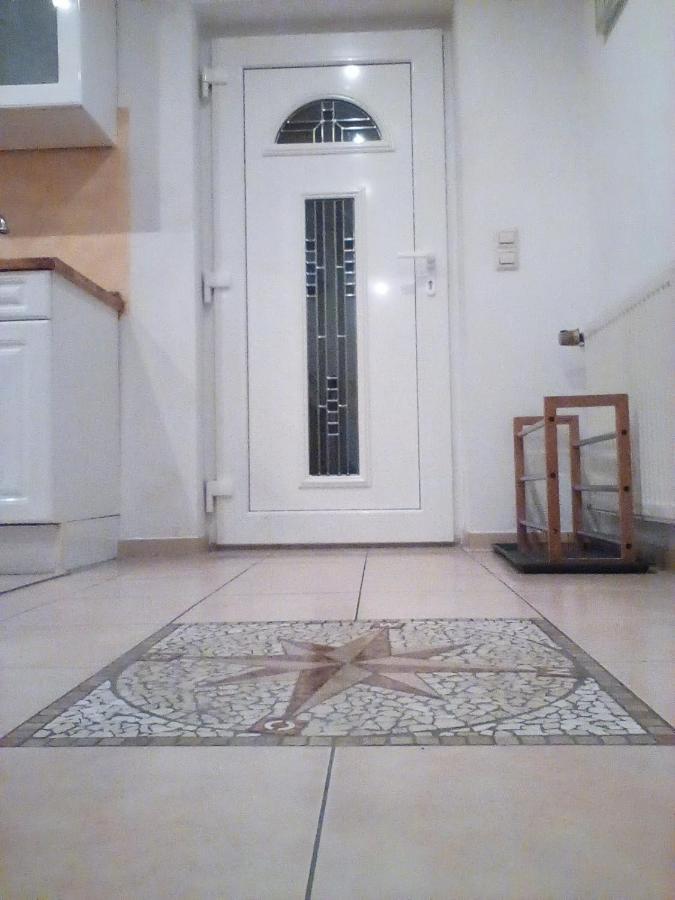 Ferienwohnung Fuer 4 Personen Mit Schnellem Wlan, Glasfaser, Tv Paket Beilstein  Exterior foto