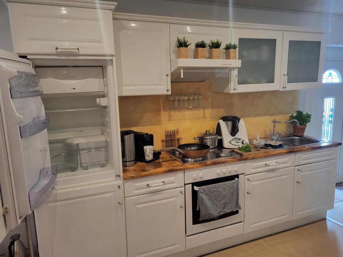 Ferienwohnung Fuer 4 Personen Mit Schnellem Wlan, Glasfaser, Tv Paket Beilstein  Exterior foto
